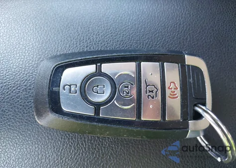 2022 Ford Escape Sel z USA, uszkodzony, nr VIN 1FMCU0H66NUA88266